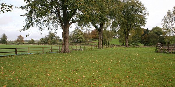 Heyfields Rural Location